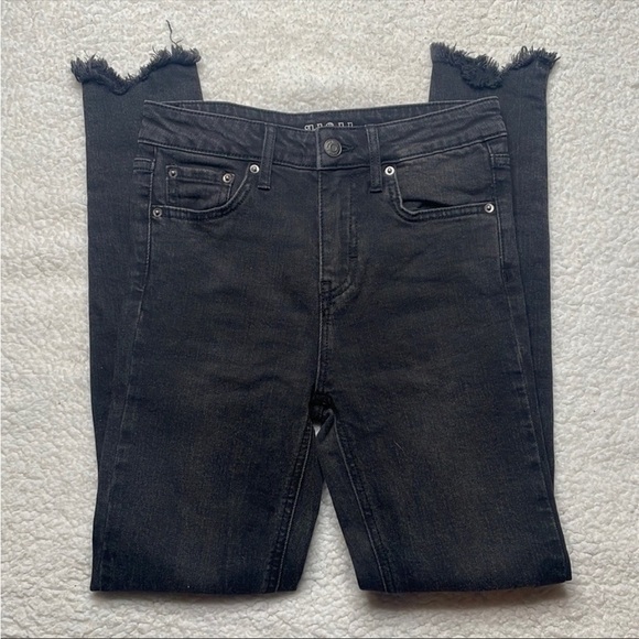 Wild Fable Black Denim Jeans Raw Hem Distressed Skinny High Rise Busted - Picture 5 of 11